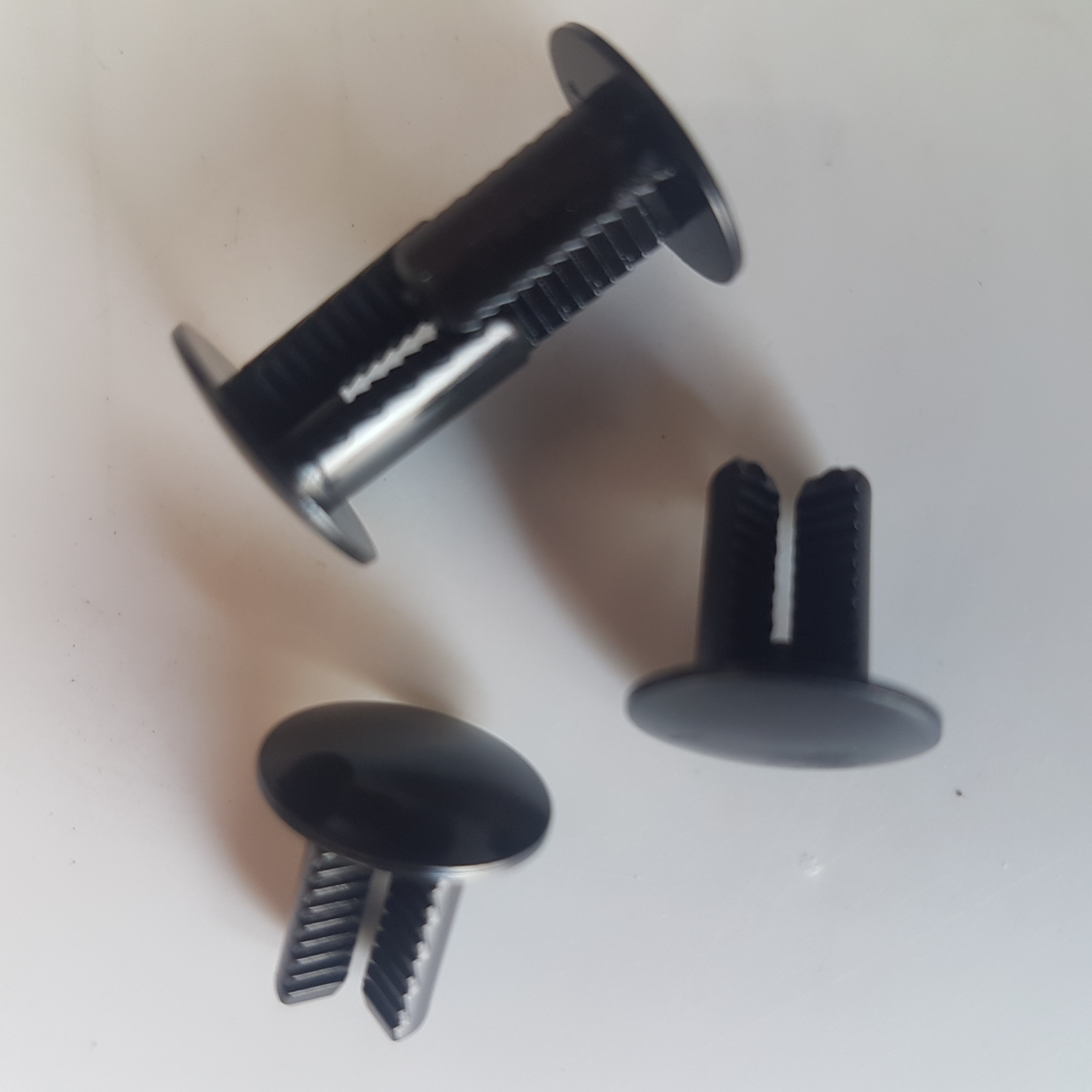 Ratchet Rivet 6mm