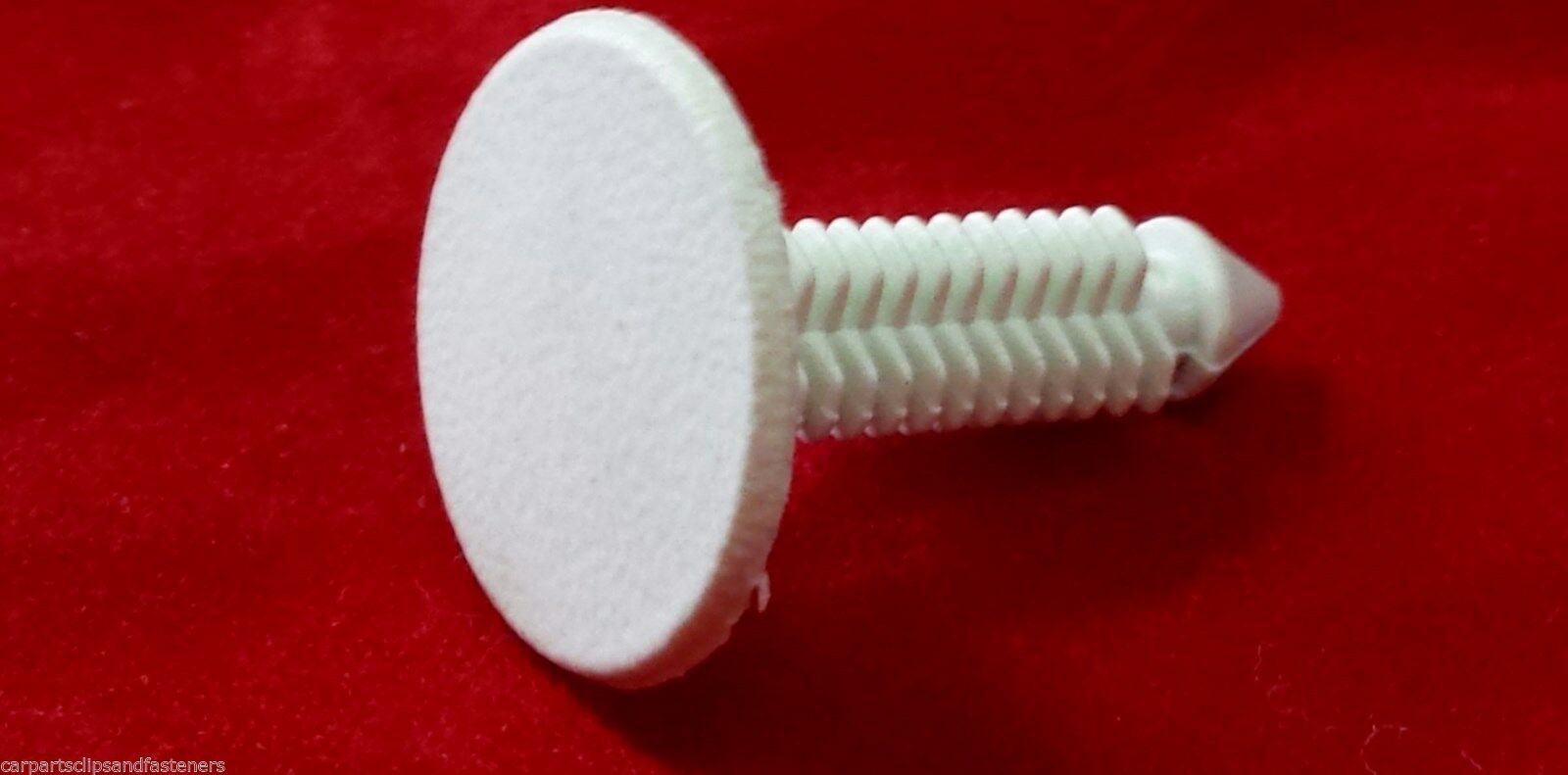 Christmas Tree FIR Spruce Clips 7mm Hole White